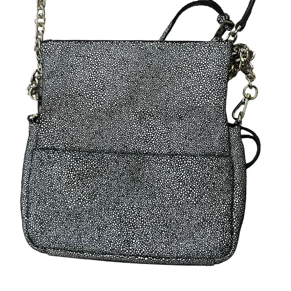 Sorial Black and White Pebbled/Dot Shimmer Crossbody Silver Chain Strap - Picture 5 of 13